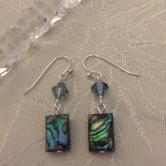 Genuine Abalone and Swarovski crystals earrings. - Picture 2 of 7